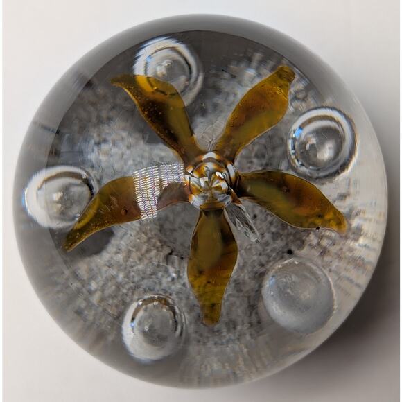 Vtg Murano Style Flower Paperweight 3.25" Controlled Bubble Art Glass Rootbeer - Picture 2 of 9